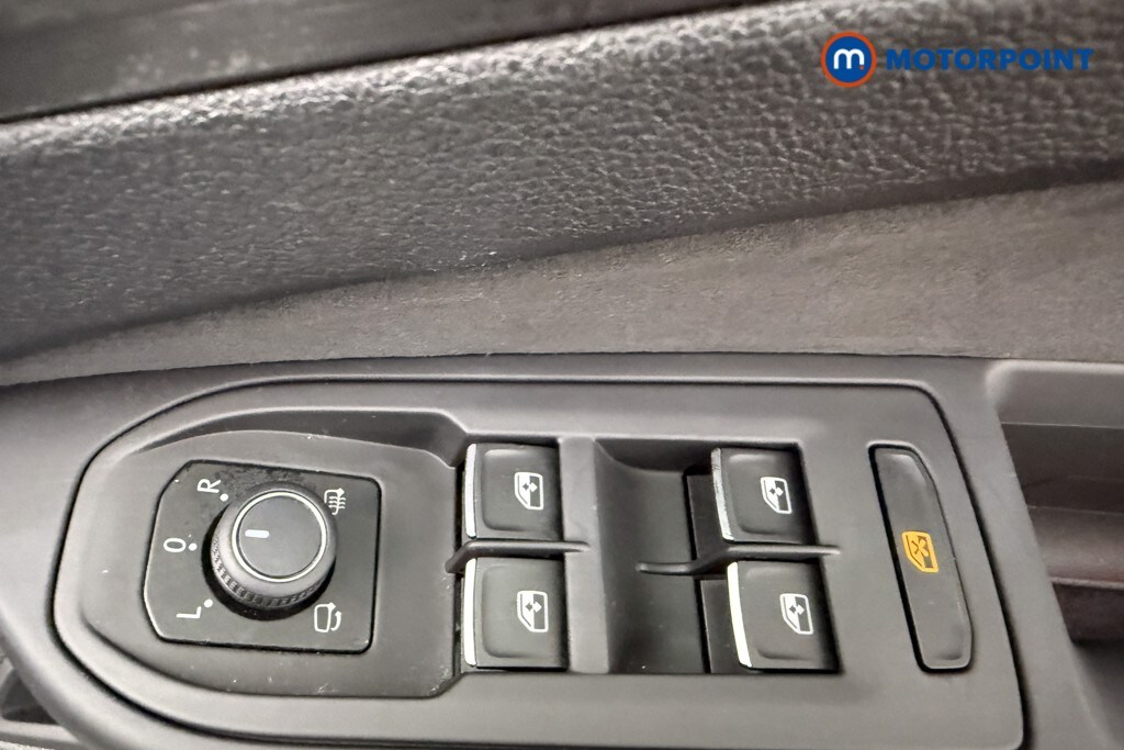 Used Volkswagen Golf for sale - 77998039: Photo 27