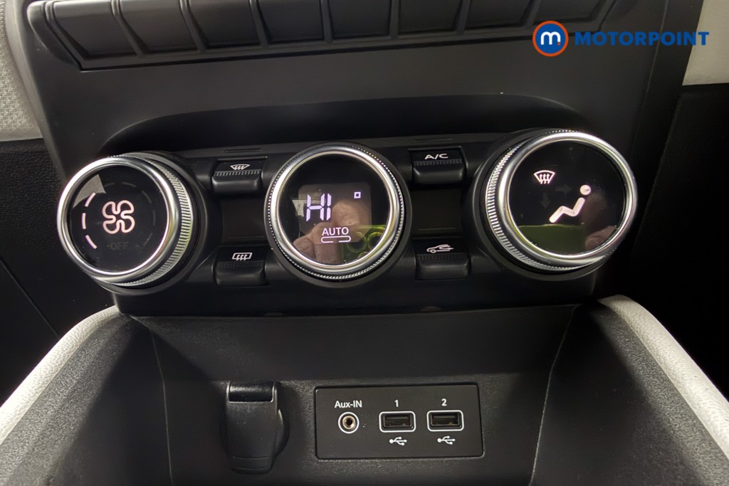 Used Renault Clio 2021 for sale - 77533541: Photo 24