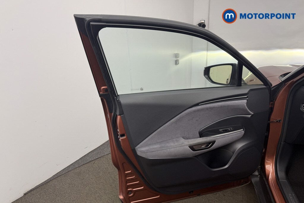 Used Lexus LBX for sale - 77962538: Photo 12