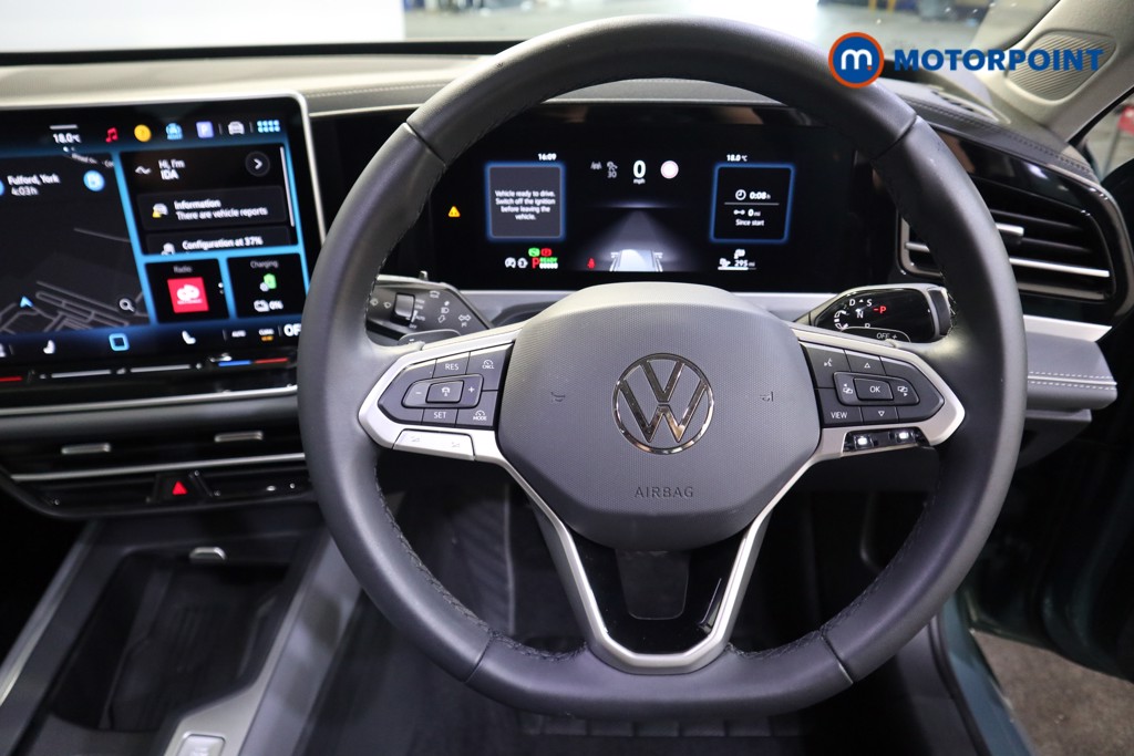 Used Volkswagen Passat 2025 for sale - 76394291: Photo 11