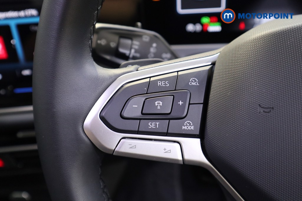 Used Volkswagen Passat 2025 for sale - 76394291: Photo 13