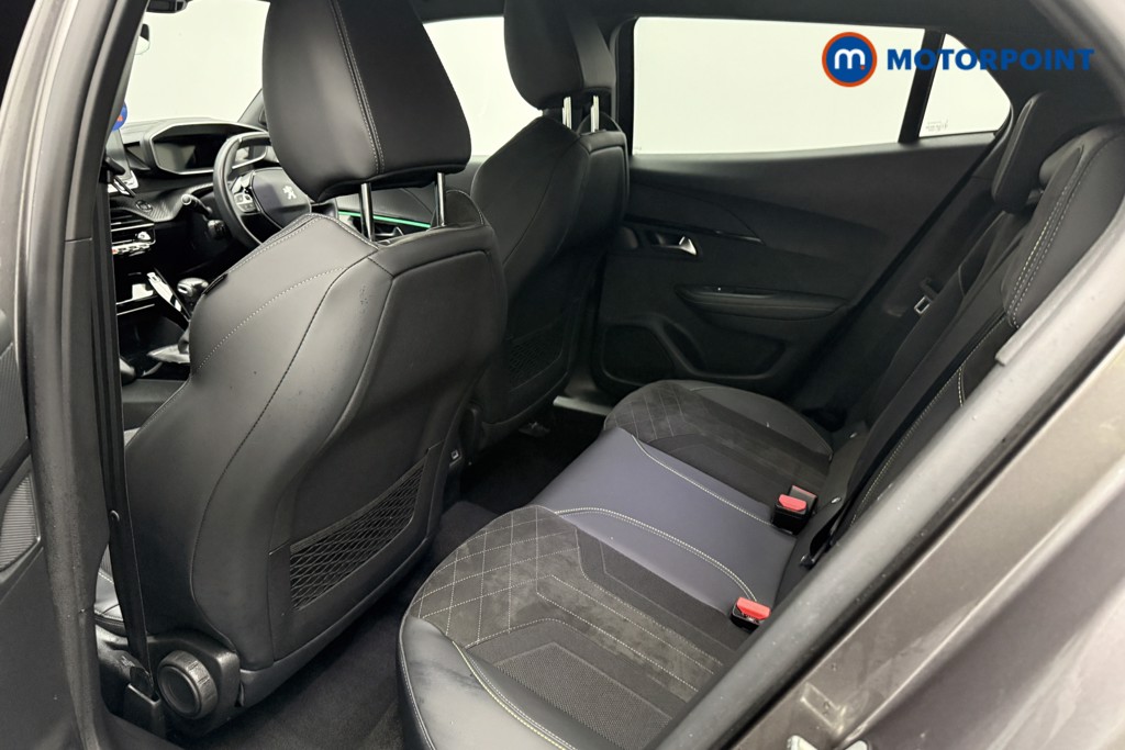 Used Peugeot 2008 2021 for sale - 76933841: Photo 12