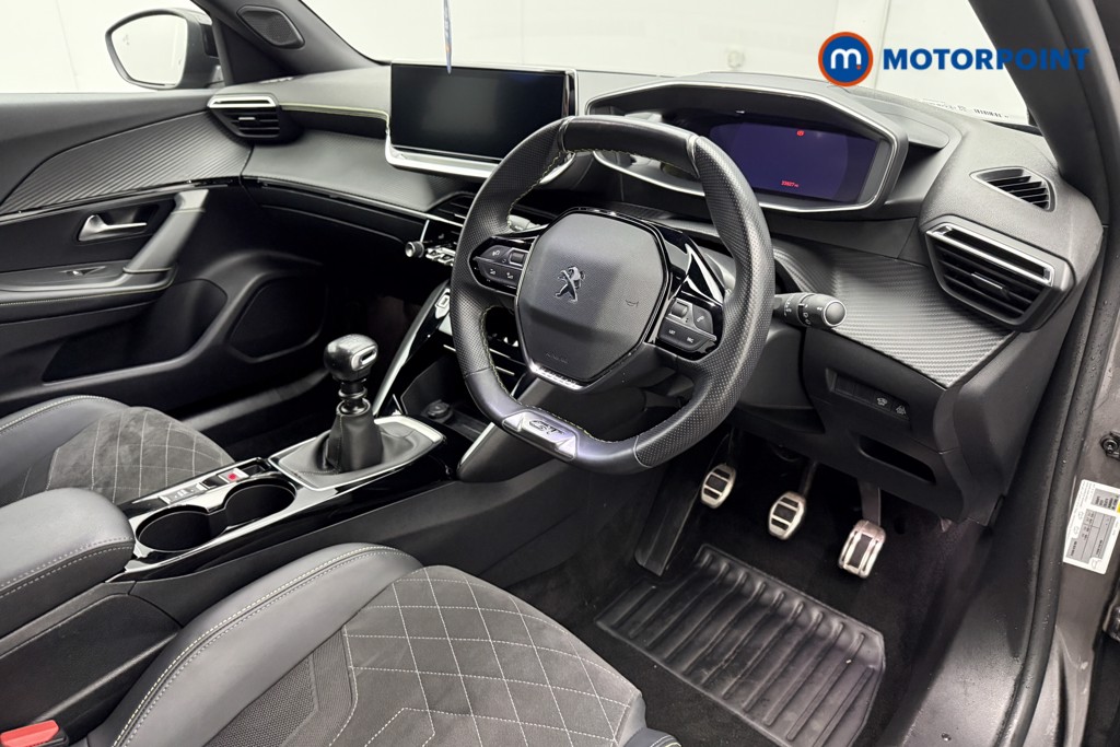 Used Peugeot 2008 2021 for sale - 76933841: Photo 14