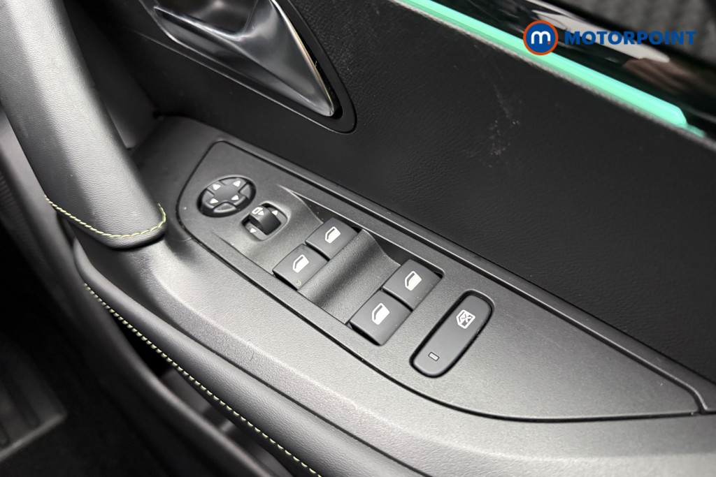 Used Peugeot 2008 2021 for sale - 76933841: Photo 25