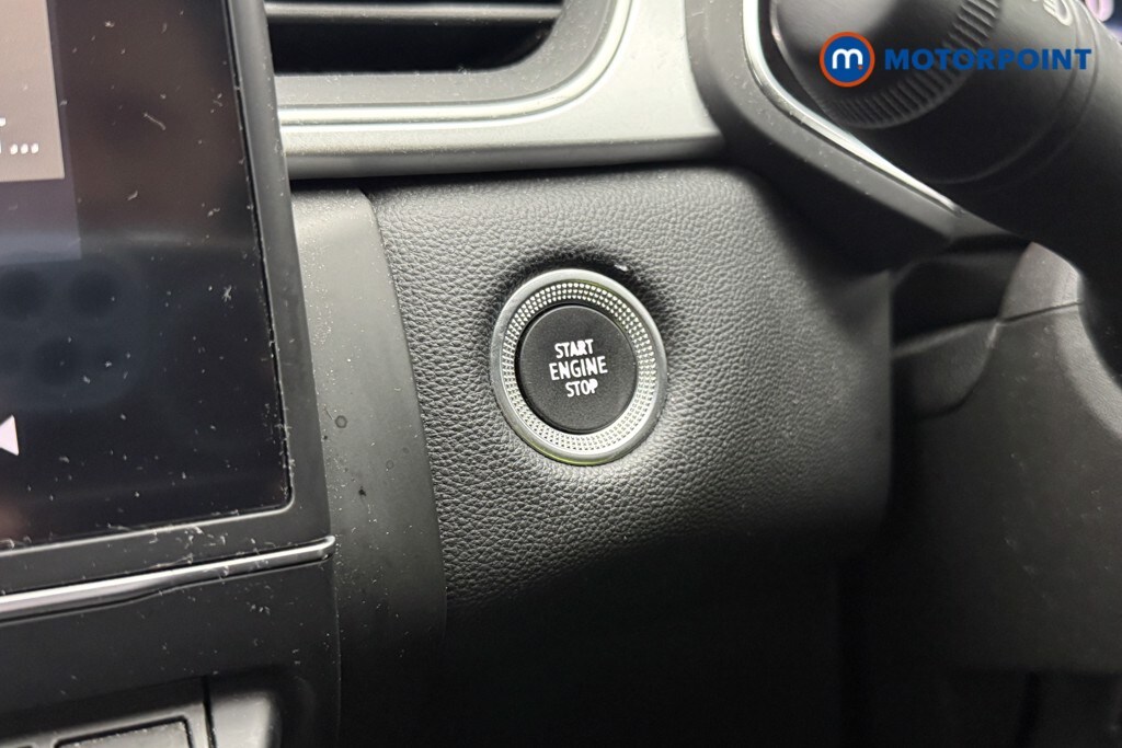 Used Renault Captur 2023 for sale - 77691769: Photo 38