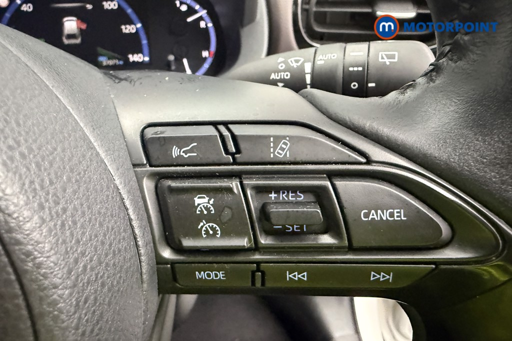 Used Toyota Yaris Cross 2022 for sale - 76557593: Photo 19