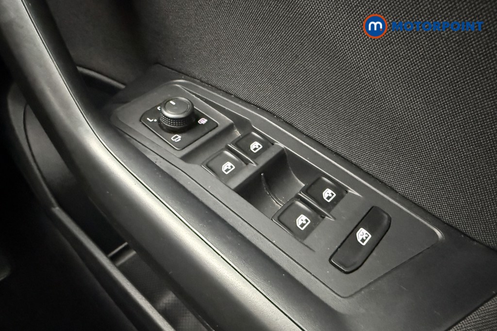 Used Volkswagen T-Roc 2022 for sale - 76426034: Photo 25