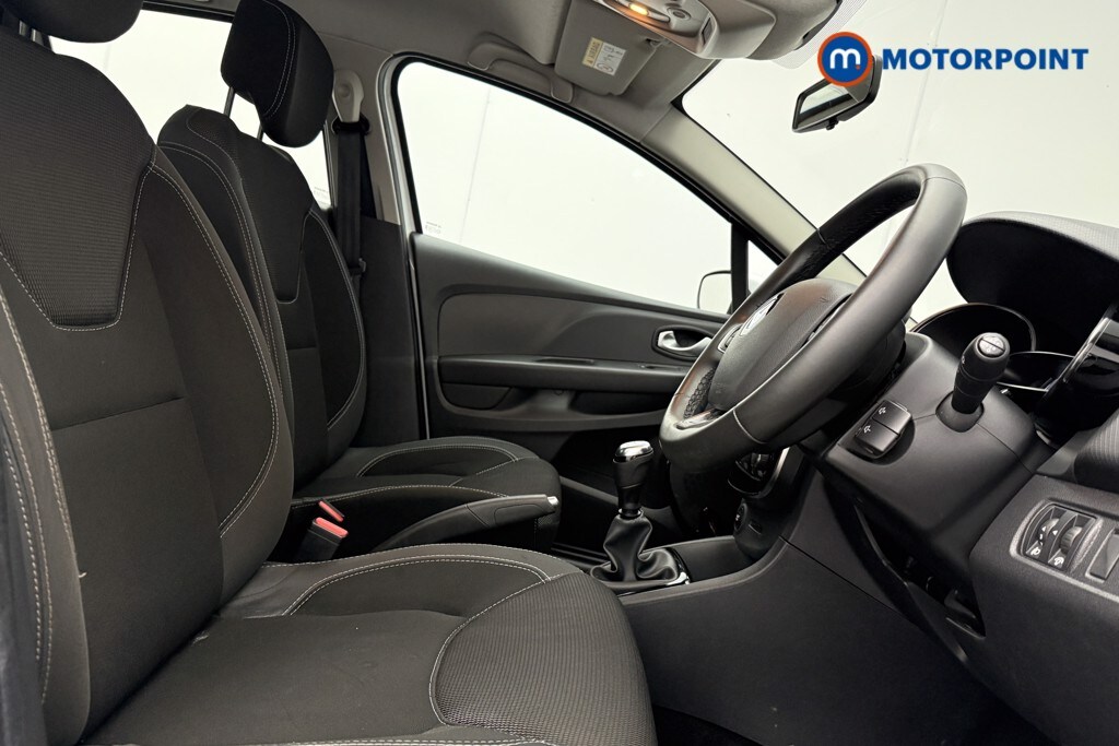 Used Renault Clio 2019 for sale - 77845975: Photo 14