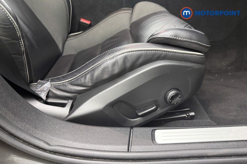 Used Volvo V60 for sale - 77676829: Photo 46