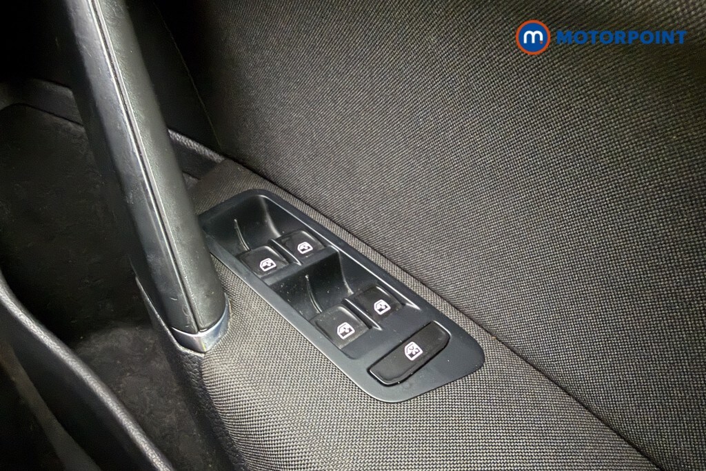 Used Volkswagen Golf for sale - 77715703: Photo 28