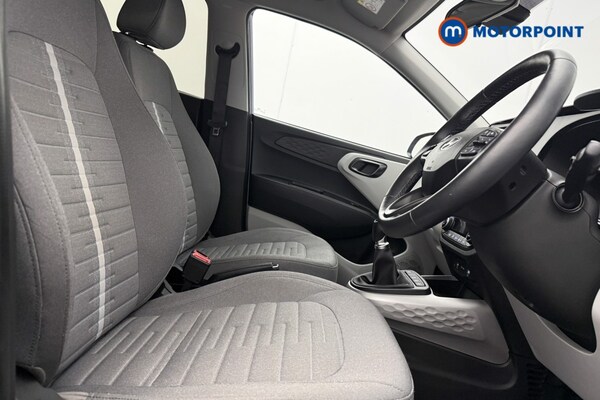 Used Hyundai i10 2023 for sale - 76287634: Photo 15