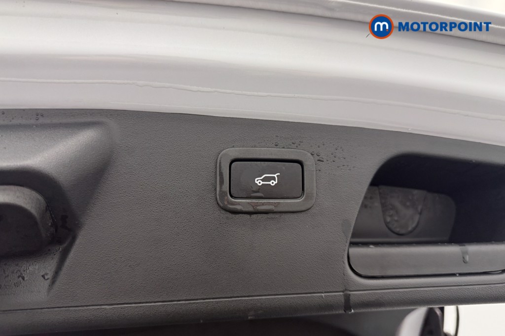 Used Jaguar E-Pace 2020 for sale - 77037028: Photo 17