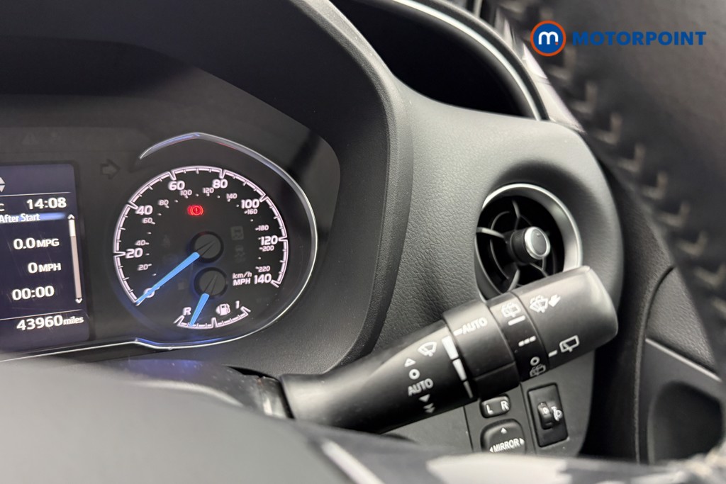 Used Toyota Yaris 2019 for sale - 77199058: Photo 43