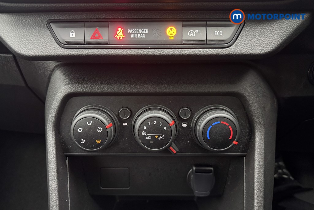 Used Dacia Sandero 2023 for sale - 76938263: Photo 34