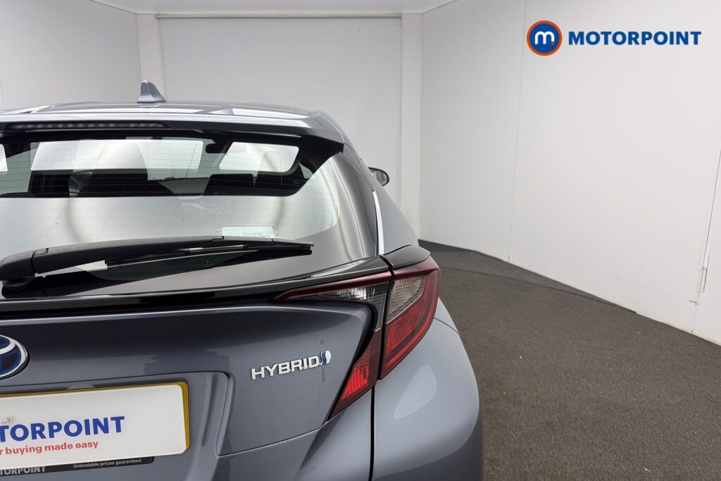 Used Toyota C-HR for sale - 76628437: Photo 17