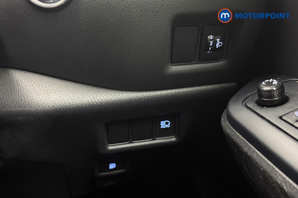 Used Toyota C-HR for sale - 76628437: Photo 33