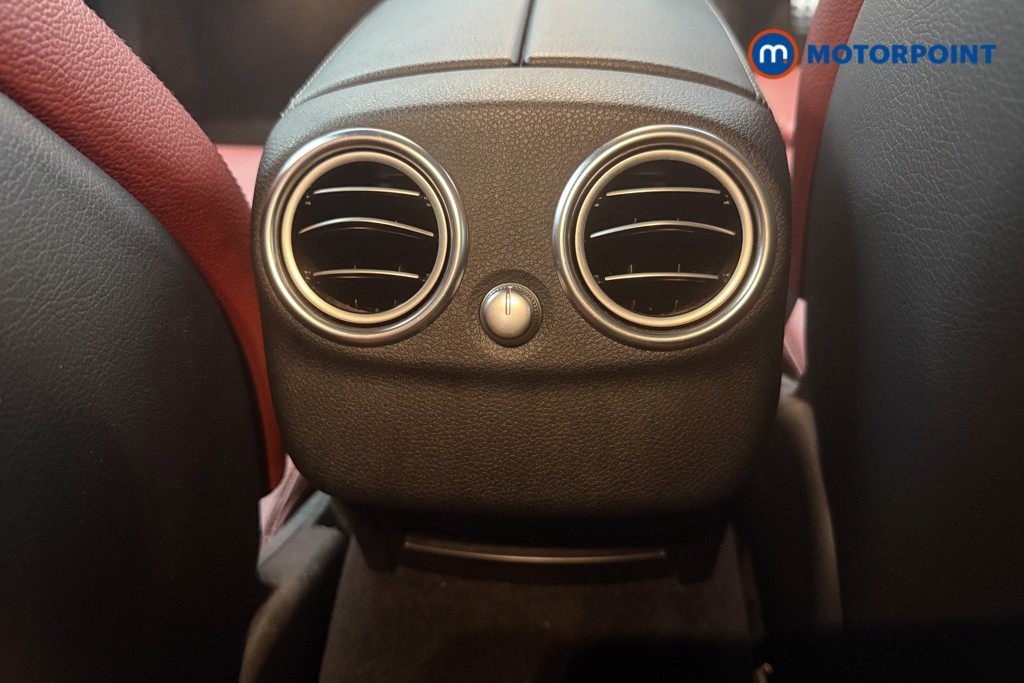 Used Mercedes-Benz C Class 2016 for sale - 76890039: Photo 31