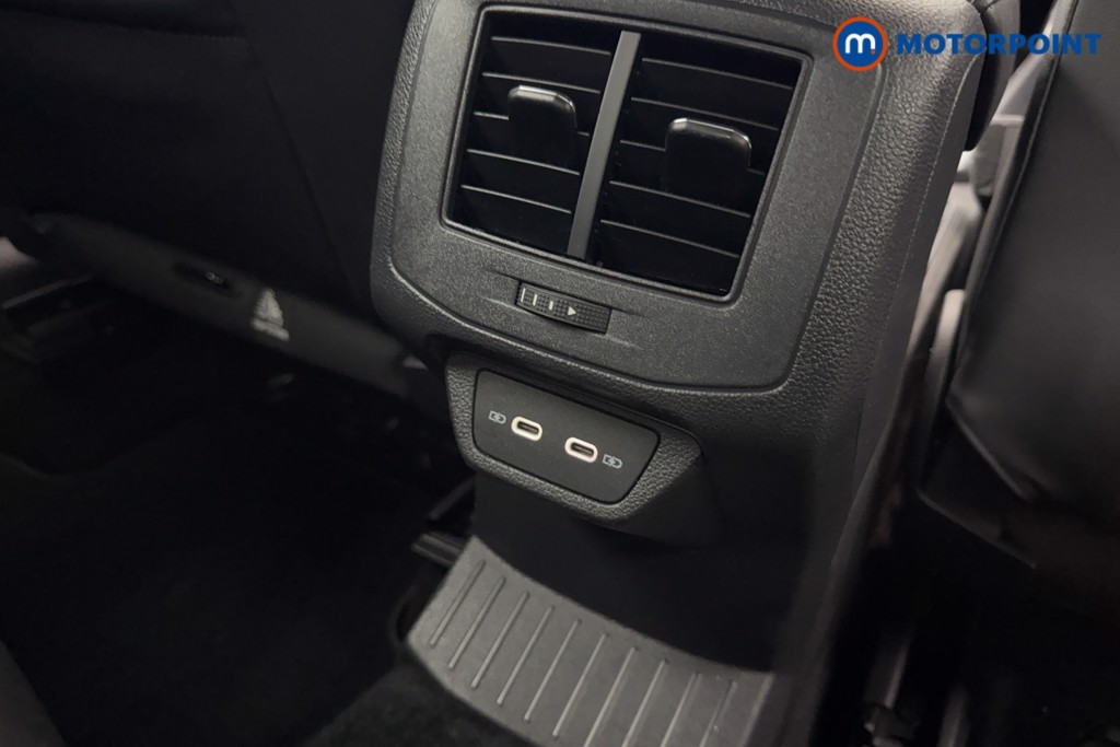 Used Volkswagen T-Roc 2021 for sale - 76379716: Photo 38