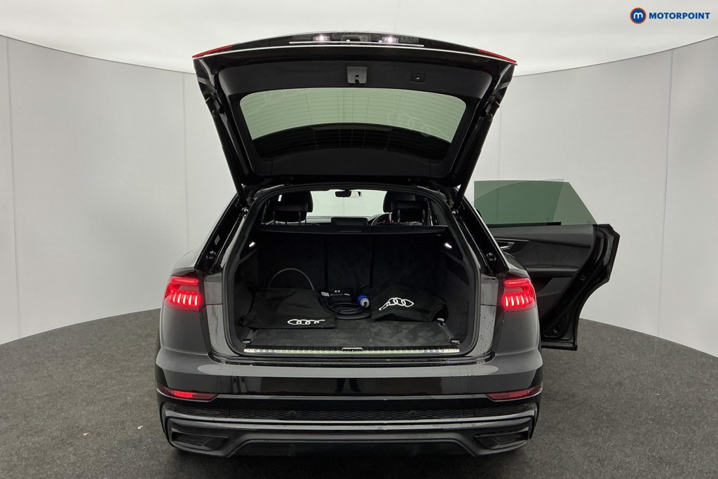 Used Audi Q8 2023 for sale - 77665891: Photo 11