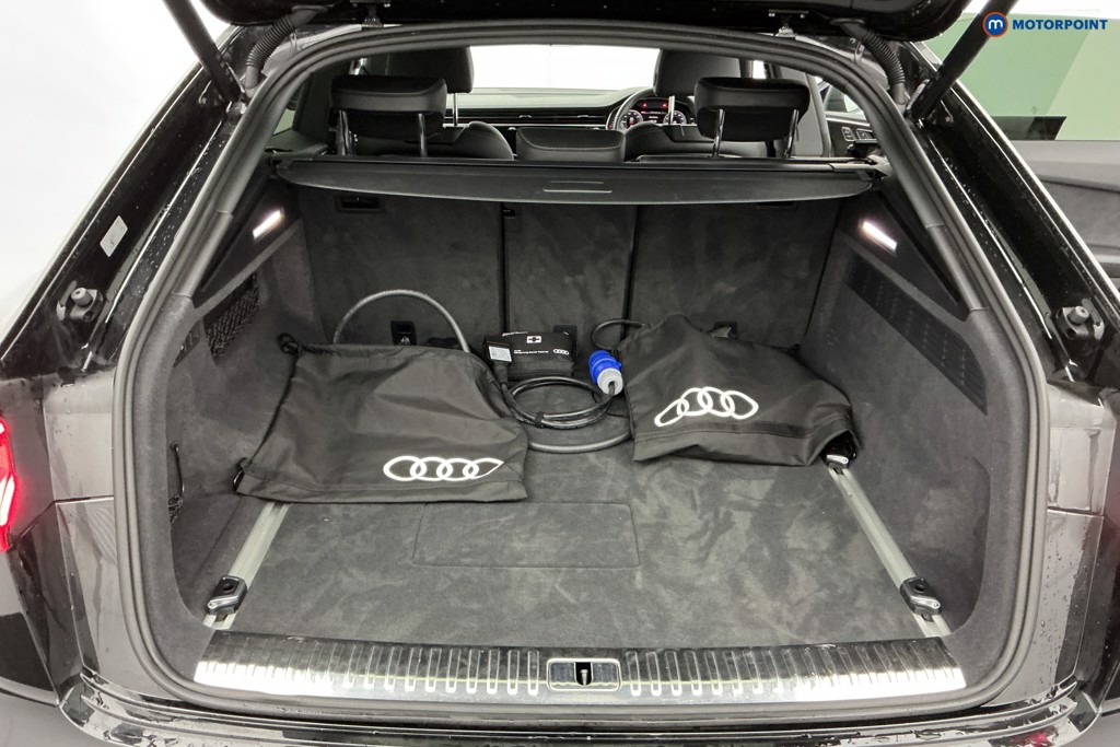 Used Audi Q8 2023 for sale - 77665891: Photo 12