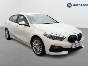 2020 - 118i SE 5dr
