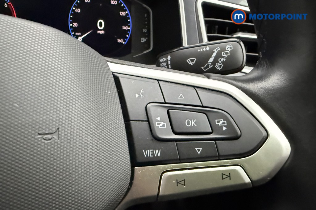 Used Volkswagen T-Roc for sale - 78197072: Photo 23