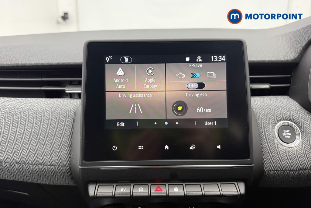 Used Renault Clio 2024 for sale - 77354672: Photo 11