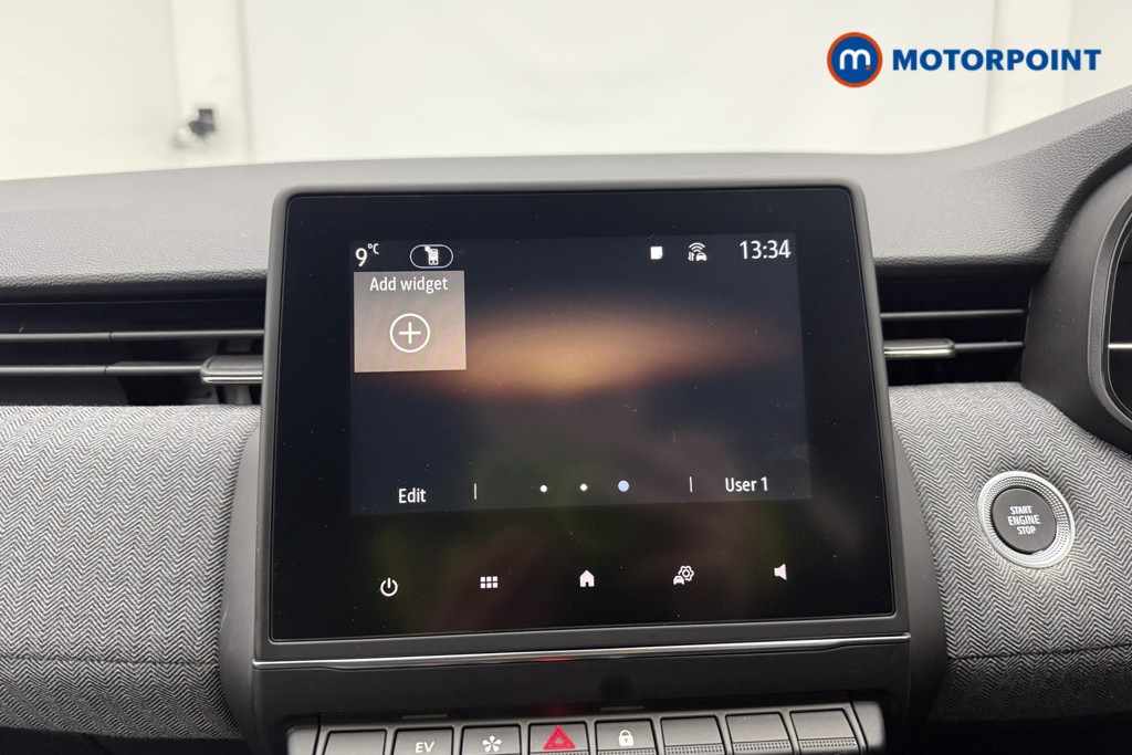 Used Renault Clio 2024 for sale - 77354672: Photo 12