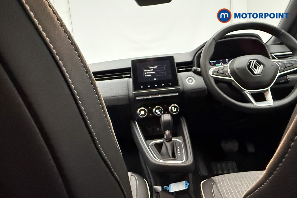 Used Renault Clio 2024 for sale - 77354672: Photo 35