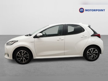 Used Toyota Yaris 2021 for sale - 78582211: Photo