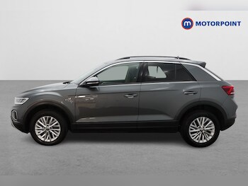 Used Volkswagen T-Roc 2023 for sale - 78565984: Photo