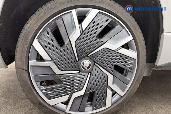 Used Skoda Karoq 2024 for sale - 76219477: Photo 18