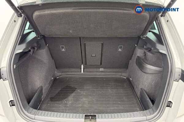 Used Skoda Karoq 2024 for sale - 76219477: Photo 32