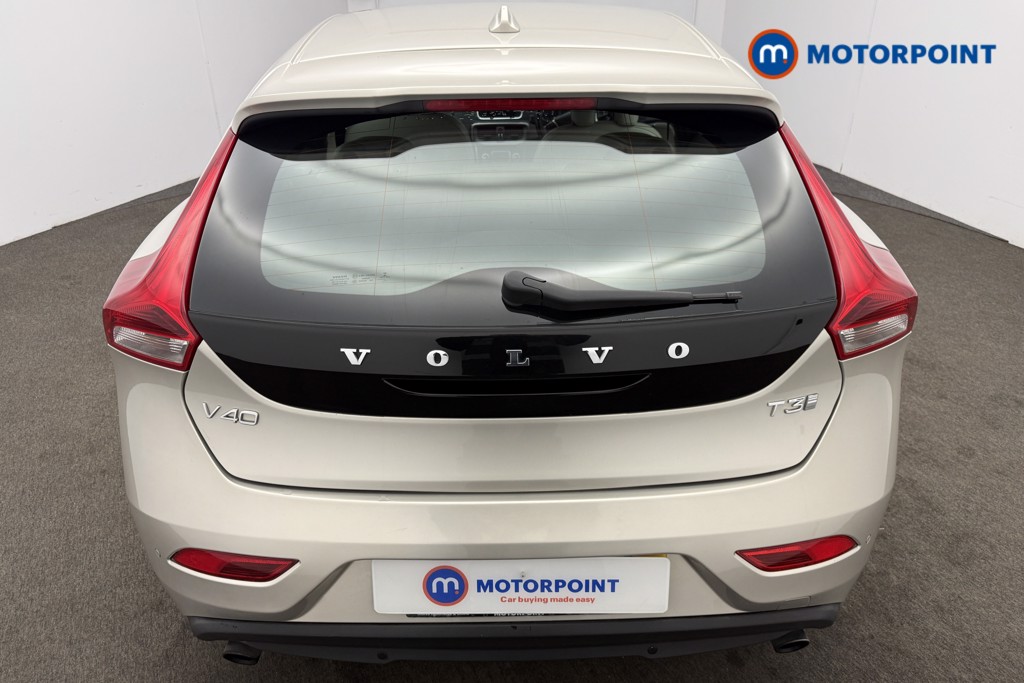 Used Volvo V40 2017 for sale - 77125464: Photo 18