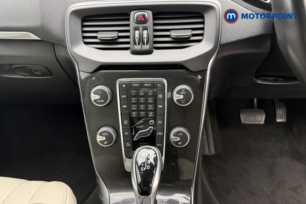 Used Volvo V40 2017 for sale - 77125464: Photo 23