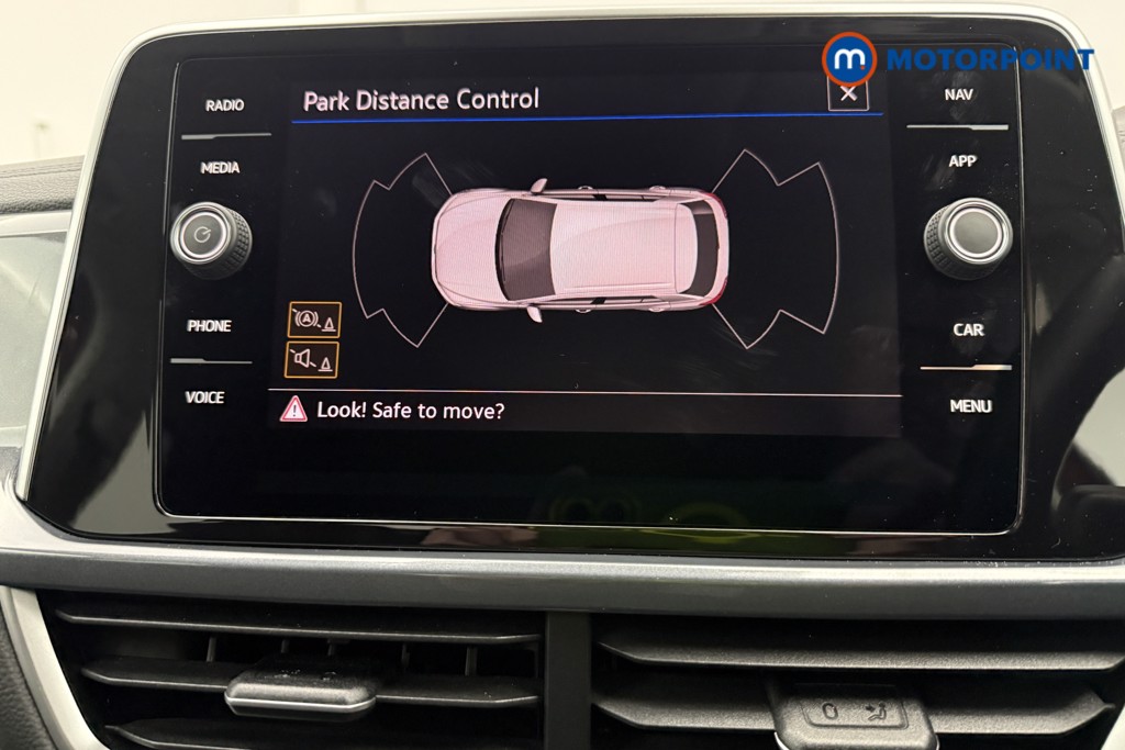 Used Volkswagen T-Roc 2022 for sale - 77199177: Photo 11