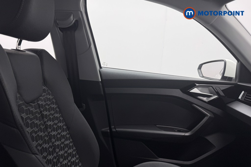 Used Audi A1 2023 for sale - 76628441: Photo 38