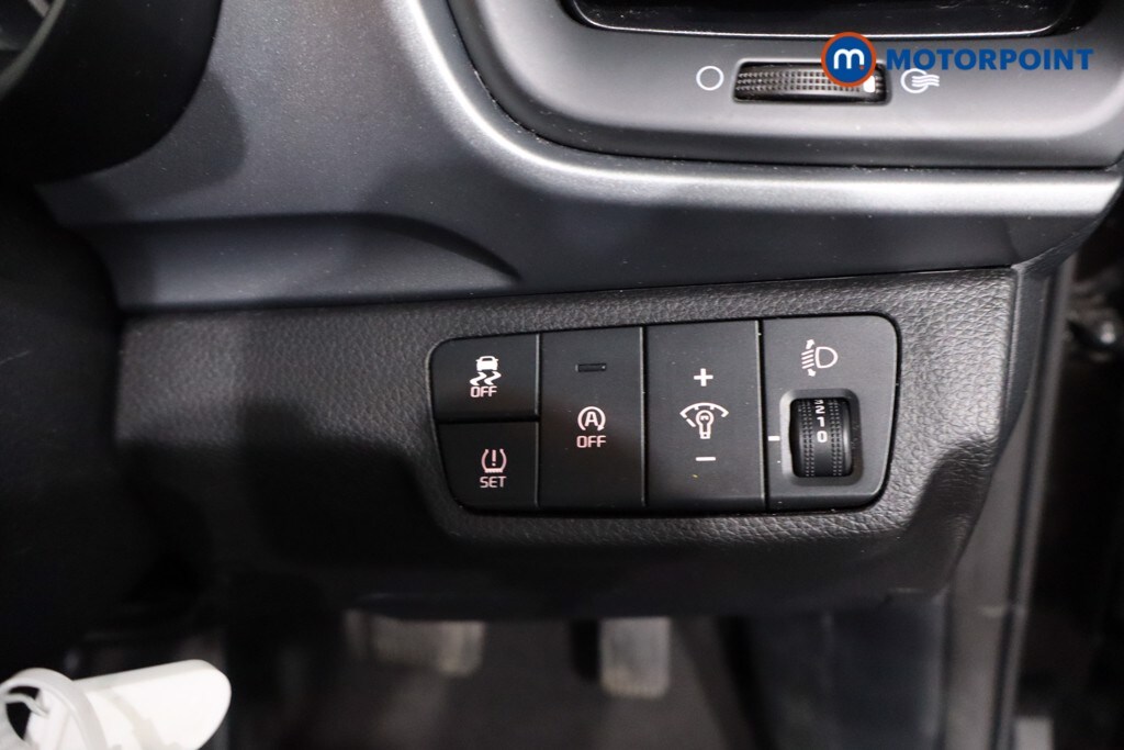 Used Kia Stonic 2022 for sale - 78223662: Photo 25