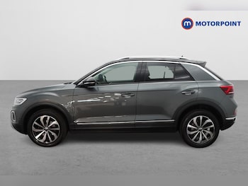 Used Volkswagen T-Roc 2023 for sale - 79353322: Photo