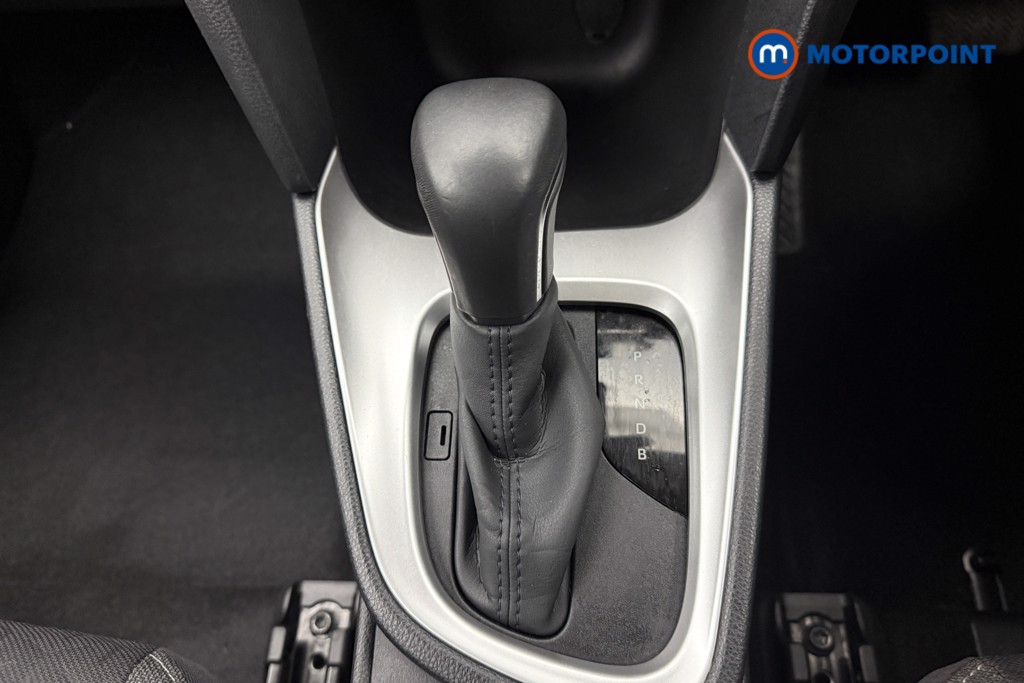 Used Toyota Yaris Cross 2023 for sale - 77199169: Photo 14