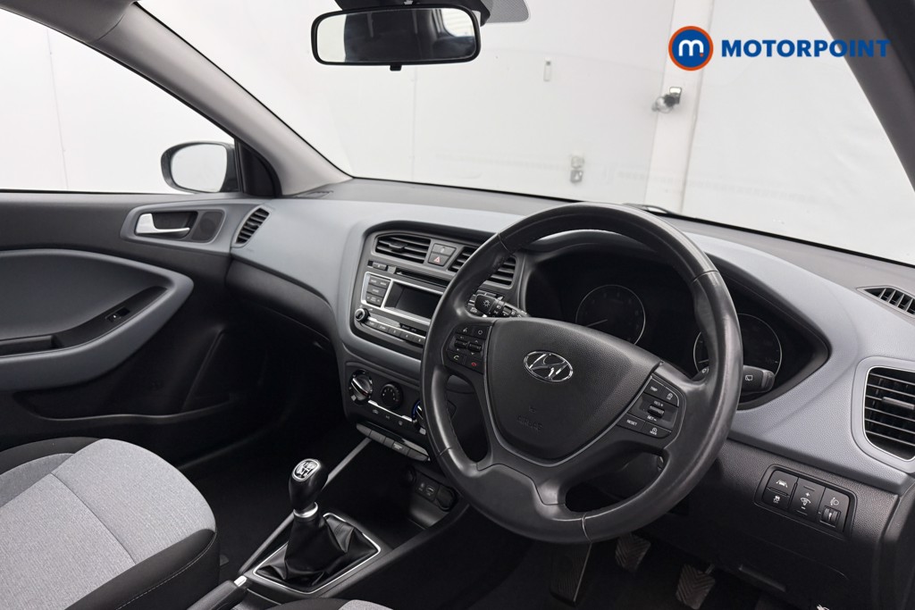 Used Hyundai i20 2016 for sale - 76719664: Photo 15