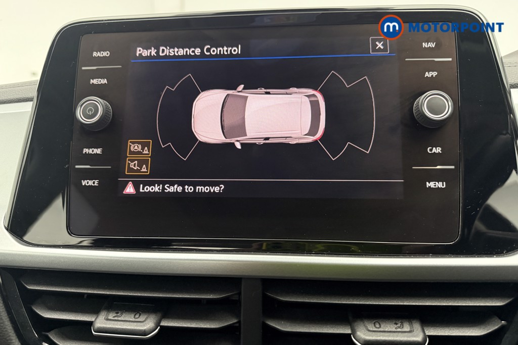 Used Volkswagen T-Roc 2023 for sale - 77079684: Photo 11