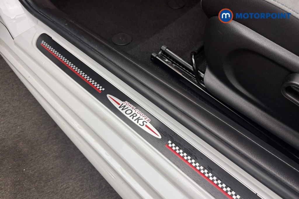 Used MINI Hatch 2024 for sale - 76412932: Photo 13