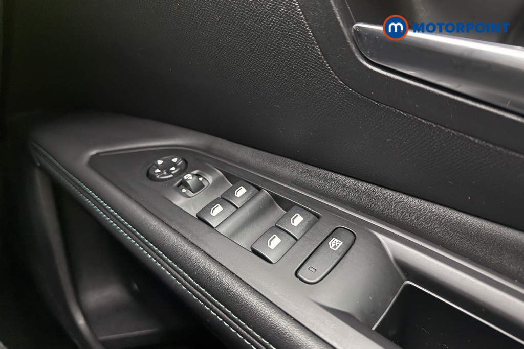 Used Peugeot 3008 2022 for sale - 77037031: Photo 23