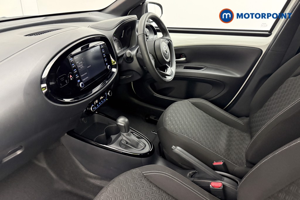 Used Toyota Aygo X 2023 for sale - 77013801: Photo 11