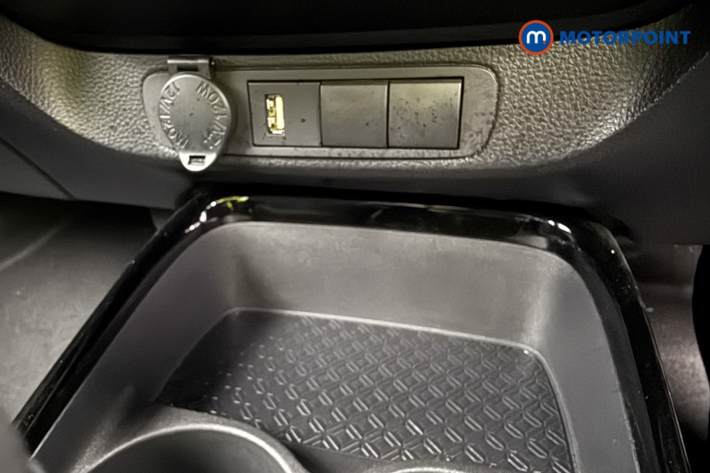 Used Toyota Aygo X 2023 for sale - 77013801: Photo 30