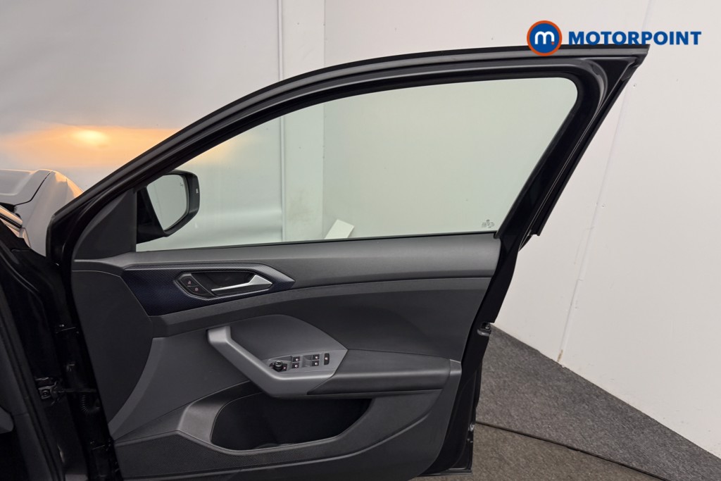 Used Volkswagen T-Cross 2021 for sale - 77407351: Photo 24