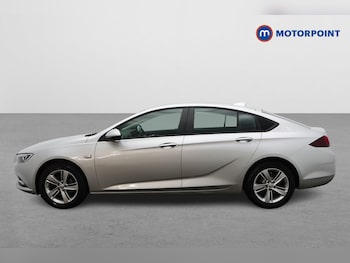 Used Vauxhall Insignia 2018 for sale - 77297738: Photo