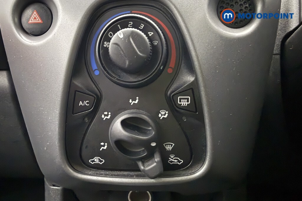 Used Toyota AYGO for sale - 77516697: Photo 23