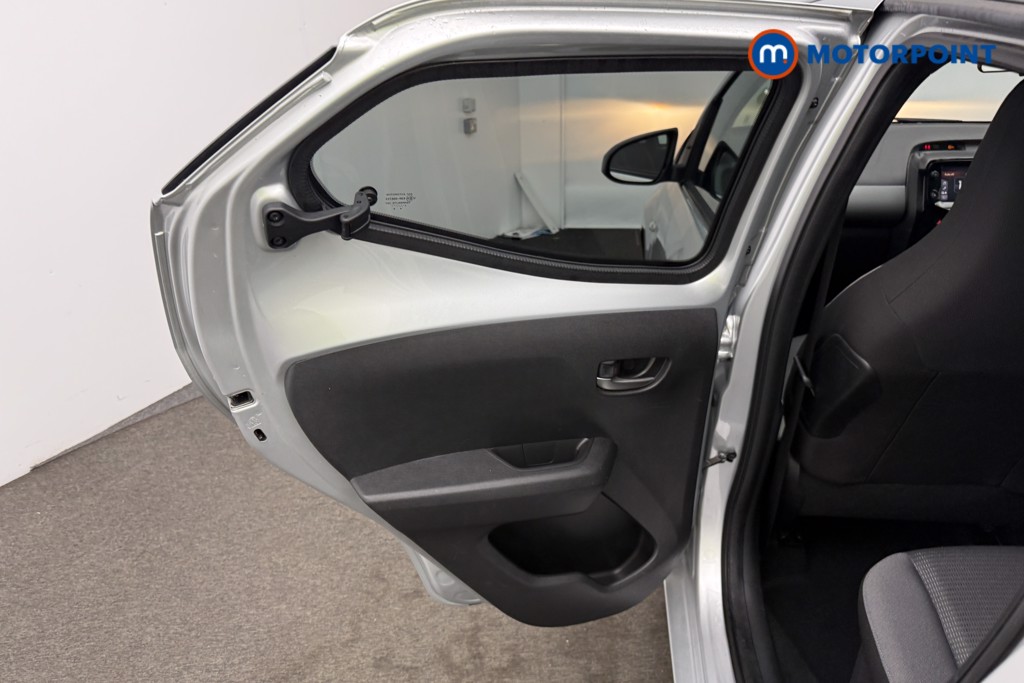 Used Toyota AYGO 2022 for sale - 76534579: Photo 15